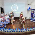 Nuestros invitados disfrutaron de la presentación cultural del grupo “Danza Folclórica del Adulto Mayor”, una presentación llena de talento y melodías que hizo vibrar el corazón de los asistentes.