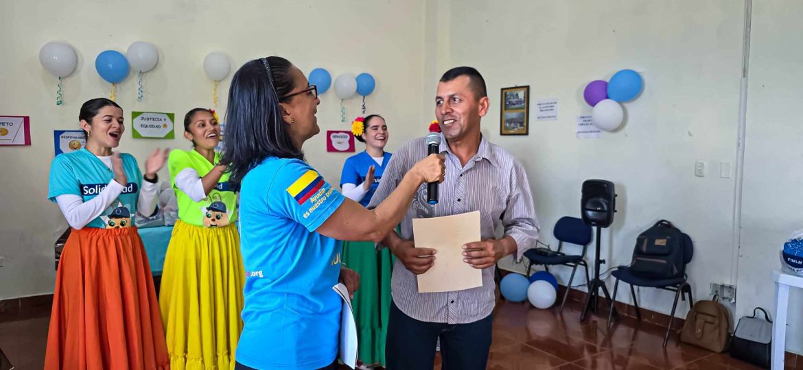 UN ENCUENTRO DE CRECIMIENTO EMOCIONAL Y DE FORTALECIMIENTO DE LAZOS FAMILIARES EN GUÁTICA, RISARALDA