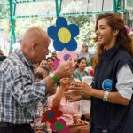 Al ritmo de la música y el folclor, nuestros voluntarios y beneficiarios disfrutaron de una mañana llena de diversión.