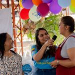 Nuestros invitados compartieron fotografías de sus seres queridos, relataron qué cualidad caracteriza a cada integrante de su núcleo familiar y cómo fortalecen los lazos familiares para permanecer unidos.