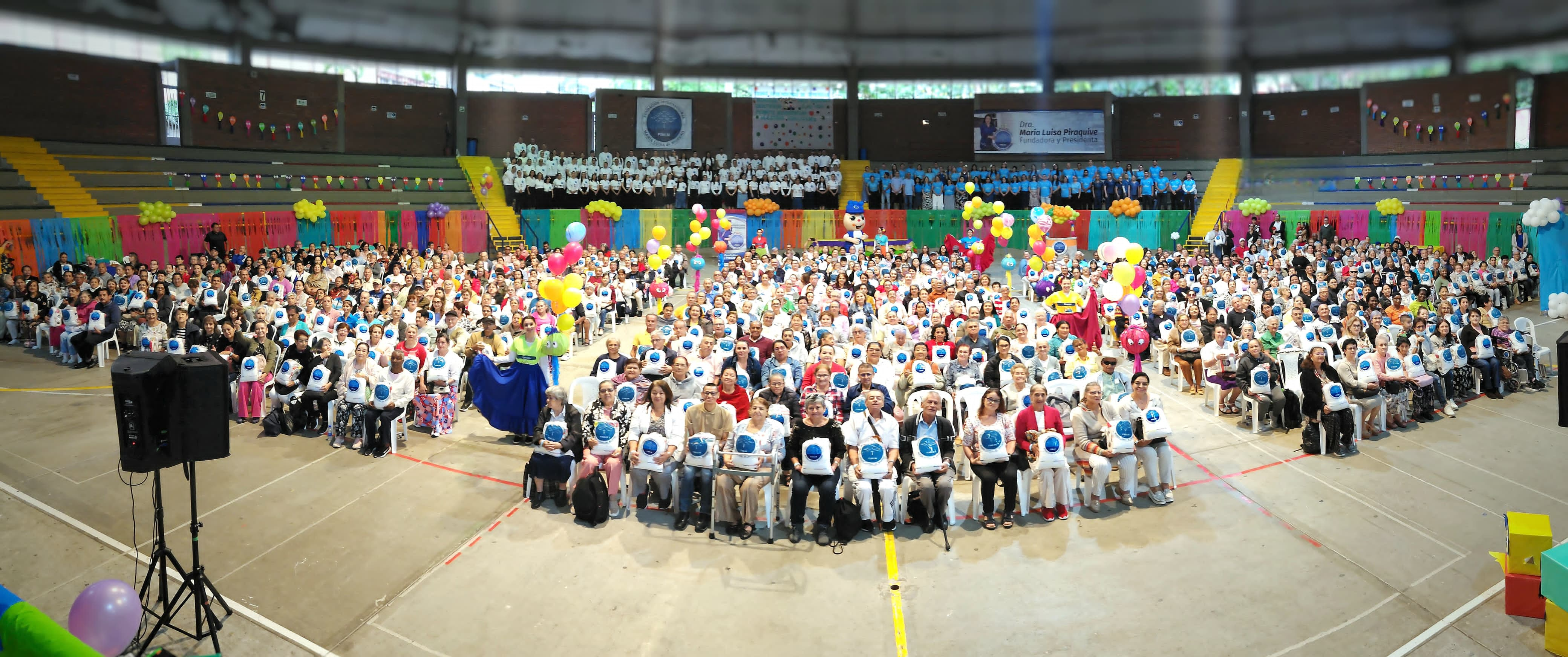 en-risaralda-600-adultos-mayores-disfrutaron-de-un-gran-evento