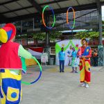 Entrega de kits escolares y muchos regalos en Buenaventura