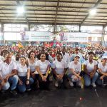 Entrega de kits escolares y muchos regalos en Buenaventura