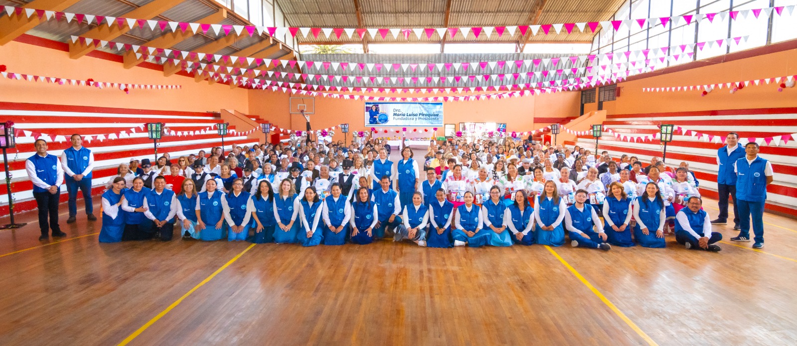 la-fundacion-realizo-jornadas-culturales-y-recreativas-para-adultos-mayores-en-quito