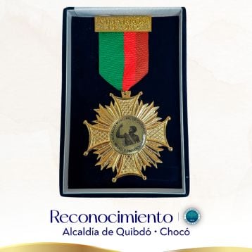 Alcaldía de Quibdó, Chocó, condecora a la Dra. María Luisa Piraquive con el reconocimiento Cimarrón de Oro
