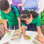 Sembrando valores y cosechando futuro en los niños de Roldanillo, Valle del Cauca durante el evento de kits escolares