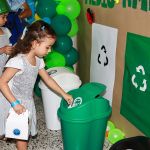 Entrega de Kits escolares y educación ambiental en Cali