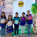 Entrega de Kits escolares en el sur del Valle del Cauca