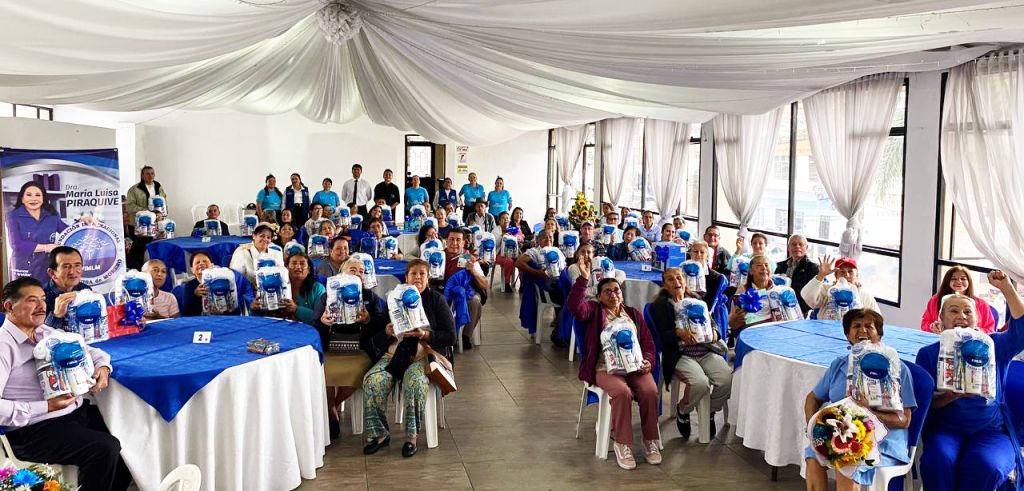 Adultos mayores y personas con discapacidad de Fusagasugá, Cundinamarca, disfrutaron una jornada de bienestar y resiliencia