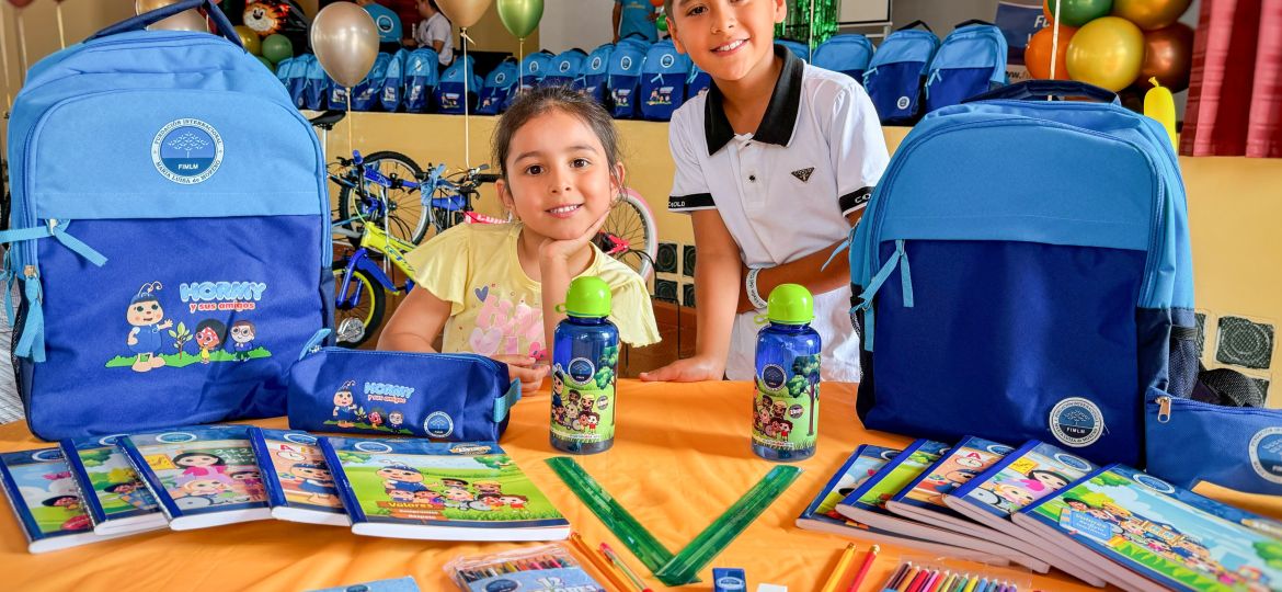 Sembrando educación y conciencia ambiental en el evento de kits escolares en Sevilla, Valle del Cauca