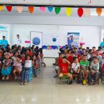 Los niños prestan mucha atención al taller de valores