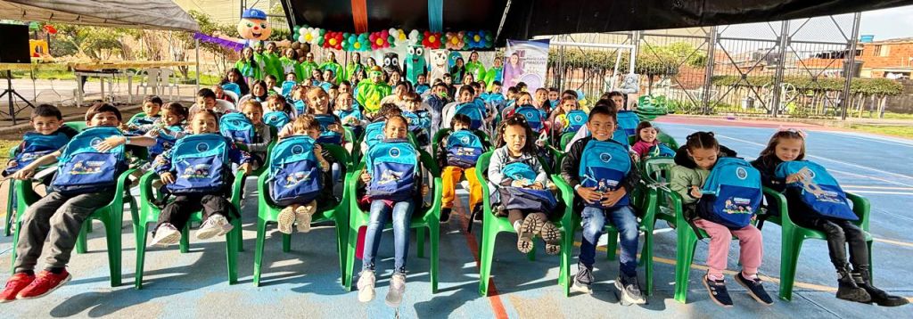 Niños de Zipaquirá se convierten en eco-héroes y aprenden a cuidar el planeta