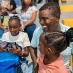590 niños reciben kits escolares y aprenden a cuidar el planeta