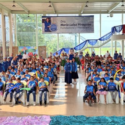 Jornada entrega de kits escolares Quevedo