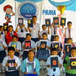 Niños realizan mensaje de agradecimiento a la Dra. María Luisa