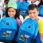 Jornada de entrega de kits escolares