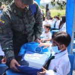 Jornada de apoyo de entrega kits escolares