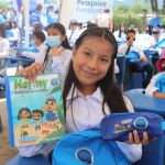 Jornada de apoyo de entrega kits escolares