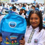 Jornada de apoyo de entrega kits escolares