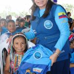 Jornada entrega de kits escolares Santo domingo