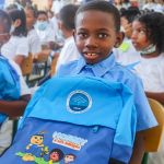 Jornada de entrega de kits escolares
