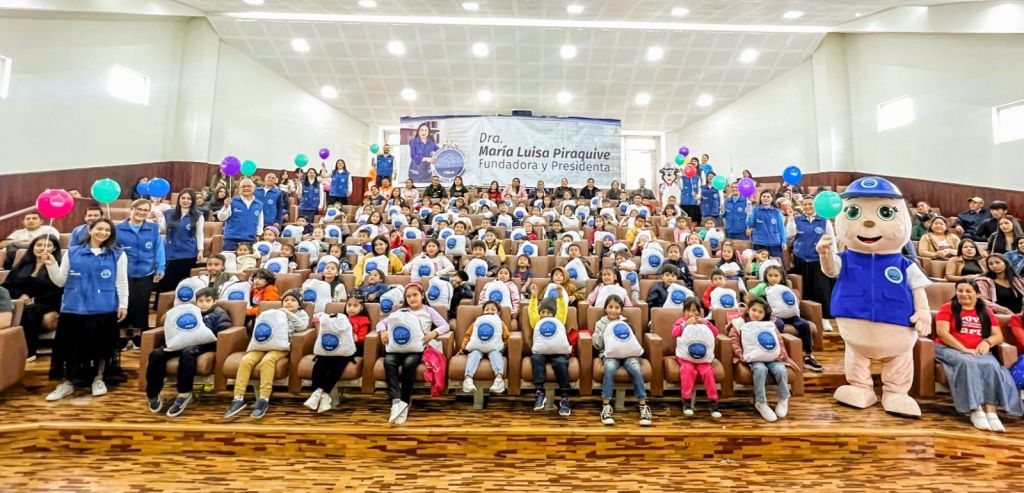 Jornada de apoyo para niños de Loja