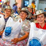 Las madres cabeza de hogar recibieron apoyo y participaron en actividades que fortalecieron los lazos comunitarios.
