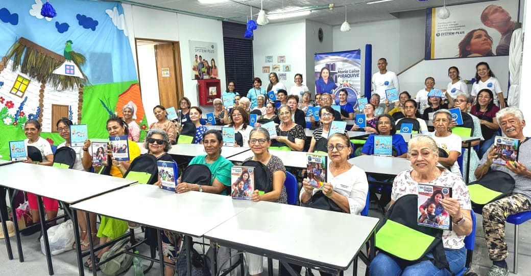 Proyecto Bienestar para la Persona Mayor, continua aportando en la vida de los adultos mayores, ahora, con nuevos kits escolares