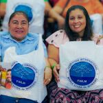 Las familias recibieron mercados como muestra del compromiso de la Fundación Internacional María Luisa de Moreno con el bienestar y la estabilidad de los hogares.