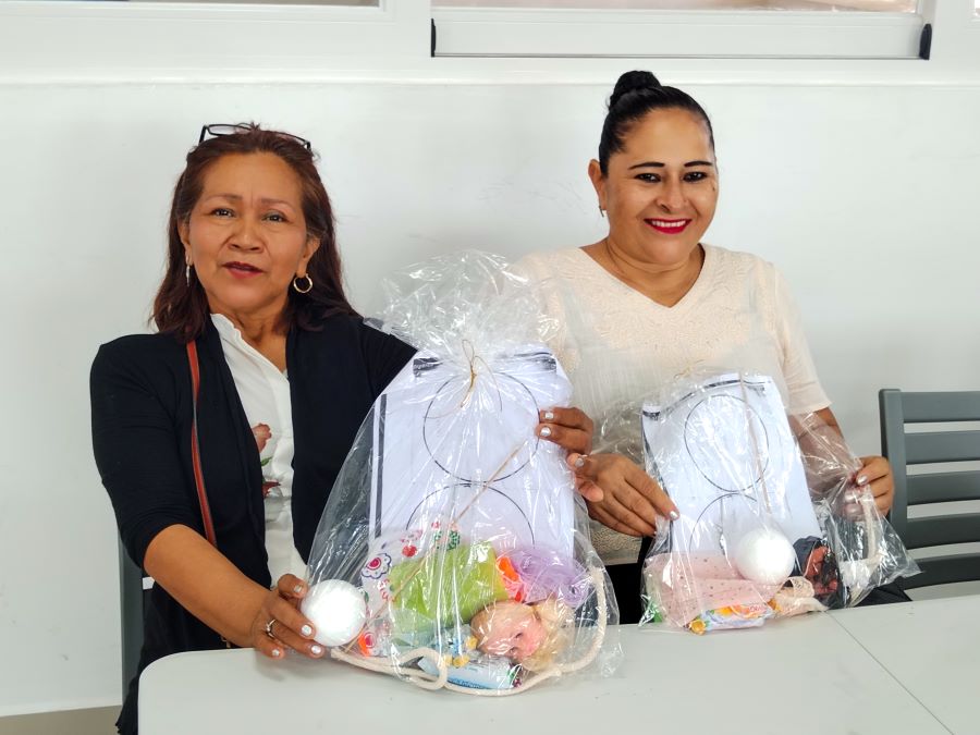 taller-de-confeccion-de-munecas-jaboneras-en-colon-fortalecio-habilidades-y-valores