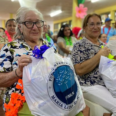 630 Adultos mayores y personas con discapacidad fueron homenajeados