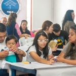 La Fundación Internacional María Luisa de Moreno llevó a cabo una jornada de apoyo en la que 15 familias del municipio de Villamaría, Caldas, participaron en el taller “Familias que aprenden, familias que se fortalecen”.