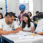 La Fundación Internacional María Luisa de Moreno llevó a cabo una jornada de apoyo en la que 15 familias del municipio de Villamaría, Caldas, participaron en el taller “Familias que aprenden, familias que se fortalecen”.