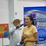 Participando del taller Participantes reciben orientación y beneficios en un ambiente amable y organizado.