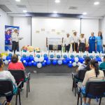 Taller Familias que aprenden, familias que se fortalecen Participantes reciben orientación y beneficios en un ambiente amable y organizado.