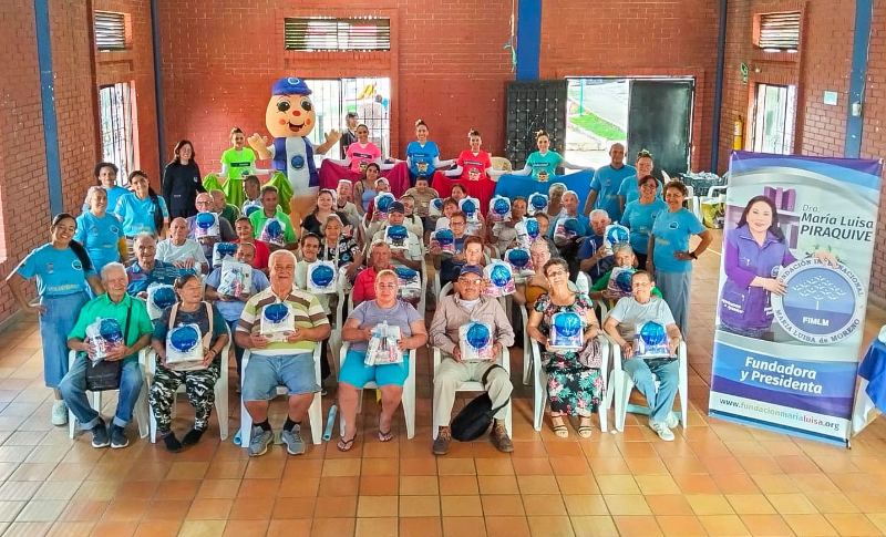 Web-FOTO DE ADULTO MAYOR. CIERRE DE EVENTO