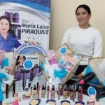 Mujeres de San Gabriel y Tulcán Mujeres de San Gabriel y Tulcán