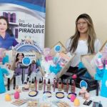 Mujeres de San Gabriel y Tulcán Mujeres de San Gabriel y Tulcán