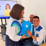 Los voluntarios recibieron obsequios en medio de momentos conmemorativos