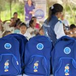 Entrega de ayudas en San Carlos Córdoba Entrega de 200 ayudas a niños de la Vereda Santa Elena del municipio de San Carlos Córdoba