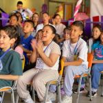 Nuestros invitados especiales se integran con mucha atención y disposición a las actividades desarrolladas durante la jornada