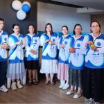 Voluntarias compartiendo en una actividad grupal