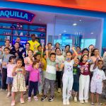 La llave de la diversión Cada niño recibió una tarjeta de acceso para disfrutar gratuitamente de las atracciones del parque y vivir una experiencia inolvidable.