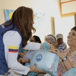 Una jornada de bienestar y sonrisas para los adultos mayores de Chinchiná En el municipio de Chinchiná, Caldas, se vivió una jornada de apoyo en dónde 80 adultos mayores y 20 acompañantes disfrutaron de una tarde llena de aprendizajes, integración, música y alegría.