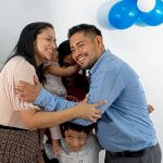 Un nuevo comienzo para la familia Burgos Un nuevo comienzo para la familia Burgos
